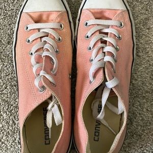 Converse Chuck Taylor’s coral color one owner